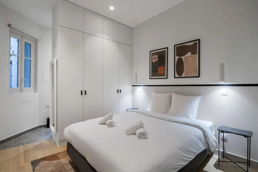 B.appart 6pers#2bedrooms#victorhugo#arcdetriomphe * Paris